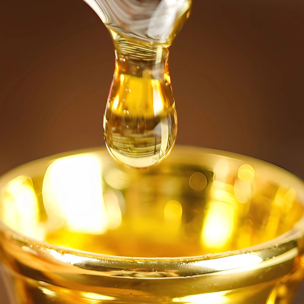 Pure Agarwood Essential Oil(a dropper bottle or a rollerball bottle) - Image 5